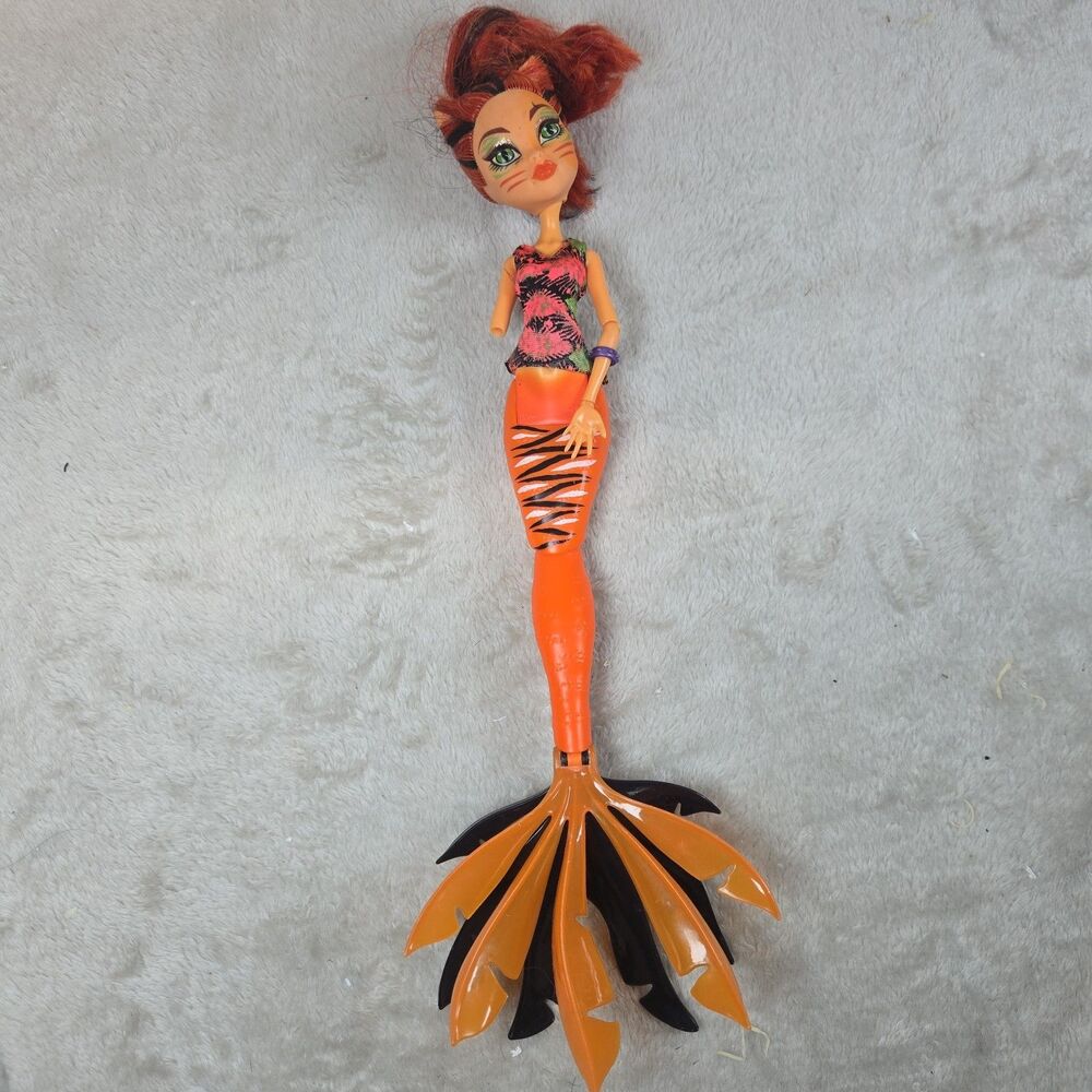 Monster High Doll Toralei Stripe Great Scarrier Reef Glowsome Ghoulfish Parts